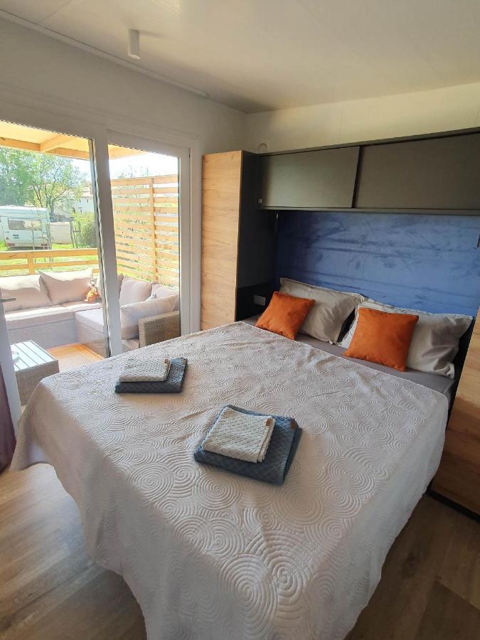 Mobile Homes Karlo & Dino PUY Exterior foto