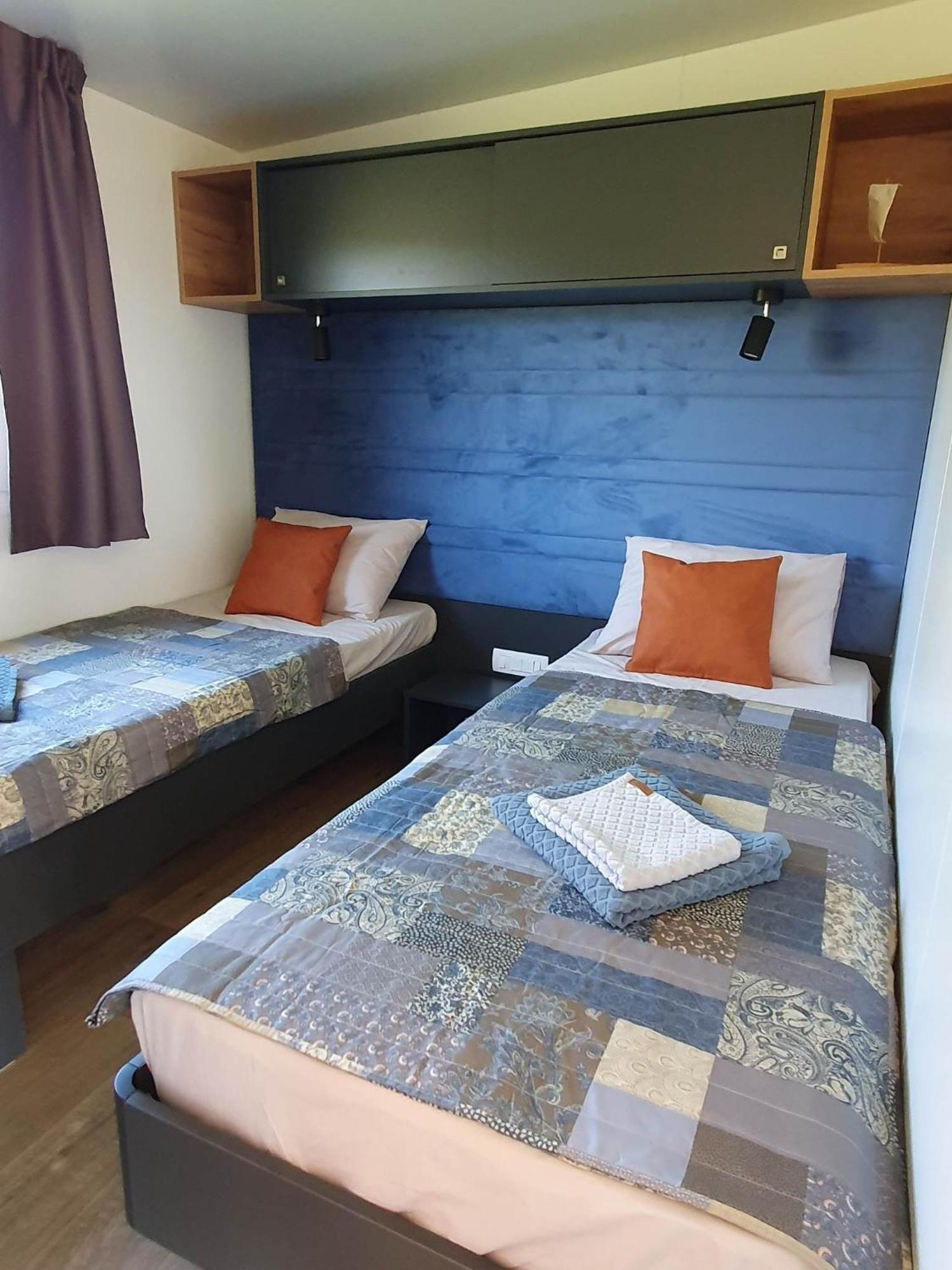 Mobile Homes Karlo & Dino PUY Quarto foto